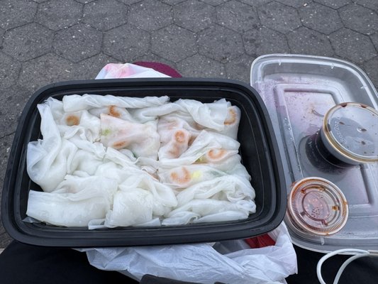 West Rice Roll King 西关肠粉王 by null