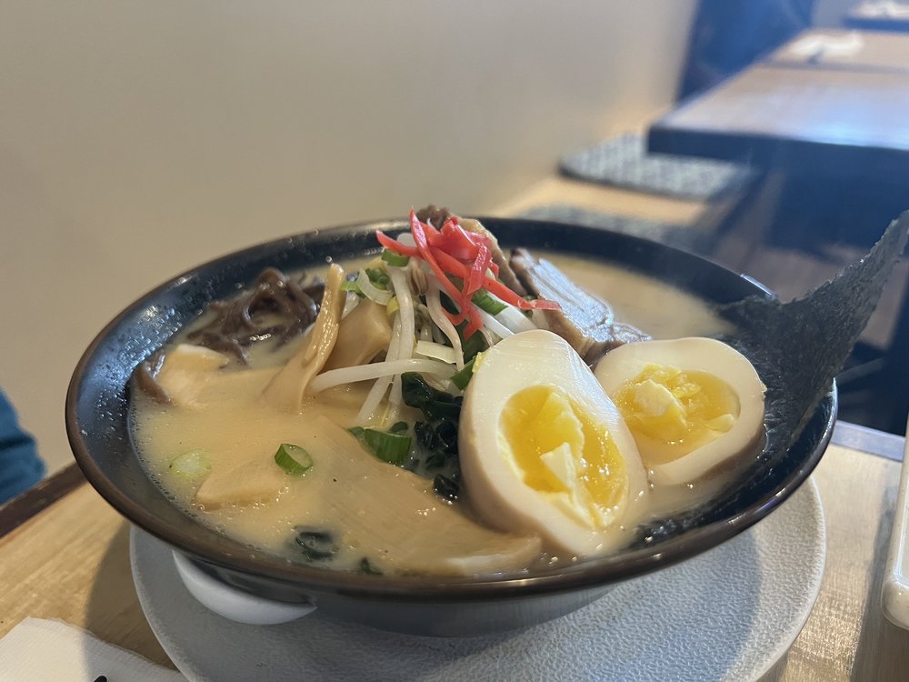 WAKU JAPANESE RESTAURANT Updated October 2024 62 Photos & 37 Reviews 1483 Bowen Road