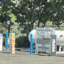 Valero Corner Store - Propane & clean parking lot