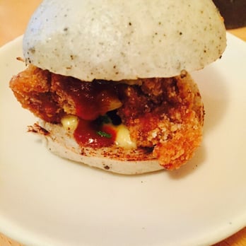 BAO - Soho - Fried chicken bao - Taiwanese Near Me - London, XGL BAO - Soho - Fried chicken bao - Taiwanese Near Me - London, XGL