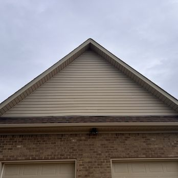 Custom Creations - Pressure washed garage - Pressure Washers Near Me Custom Creations - Pressure washed garage - Pressure Washers Near Me