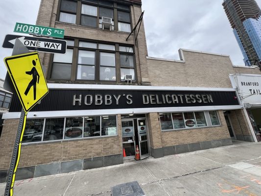 Hobby's Delicatessen & Restaurant by null
