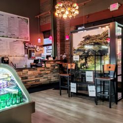 Grape Leaf Express - At Grape Leaf Express Monroe St.
