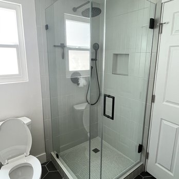 Nik Construction & Remodeling - Second bathroom shower - General Contractors Near Me