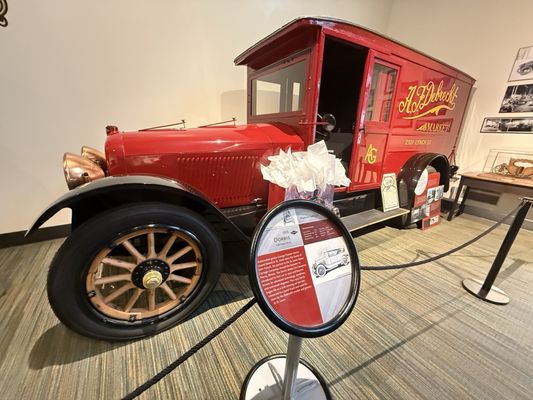 National Museum of Transportation by null