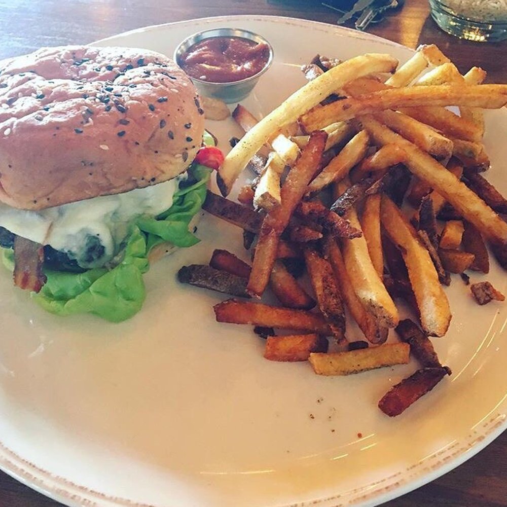 Bodega Tavern & Kitchen - THE GREATEST BURGER I HAVE EVER EATEN! - Bodega Burger - Bars Near Me - McAllen, Texas Bodega Tavern & Kitchen - THE GREATEST BURGER I HAVE EVER EATEN! - Bodega Burger - Bars Near Me - McAllen, Texas