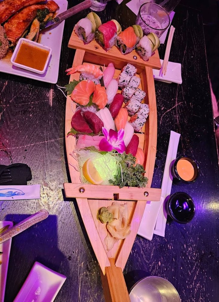 Tsunami Sushi & Hibachi