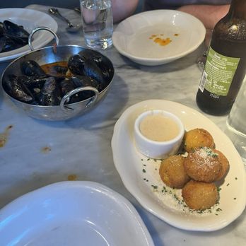 ie Italian Eatery - Mussels and arancini - Italian Near Me - Minneapolis, Minnesota