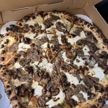 How Ya Dough'n Pizza - What a great pizza should look like - Pizza Near Me - Boca Raton, Florida