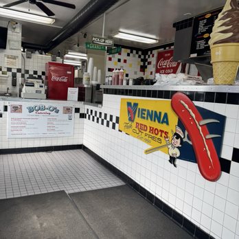 Bob-O's Hot Dogs - Hot Dogs Near Me - Chicago, Illinois