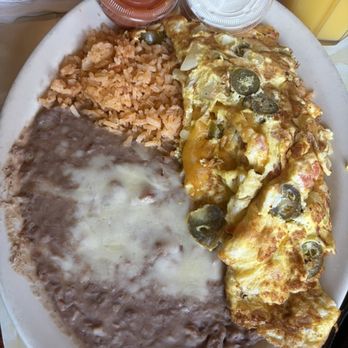 Ma Fischer's - Mexican omelette - American Near Me - Milwaukee, Wisconsin Ma Fischer's - Mexican omelette - American Near Me - Milwaukee, Wisconsin
