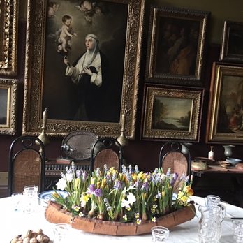 Olana State Historic Site - Love the centerpiece! - Museums Near Me - Hudson, New York