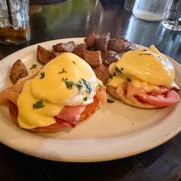 Eggs Benedict