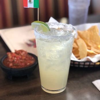 The Mexico Cafe - Skinny Margarita and fresh hot chips and salsa - Salad Near Me - Temecula, California The Mexico Cafe - Skinny Margarita and fresh hot chips and salsa - Salad Near Me - Temecula, California