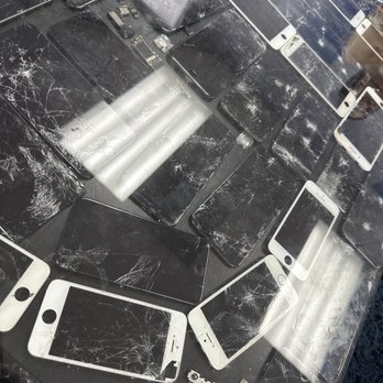 Cheapest iPhone Repair - Lobby - Mobile Phone Repair Near Me - Irvine, California