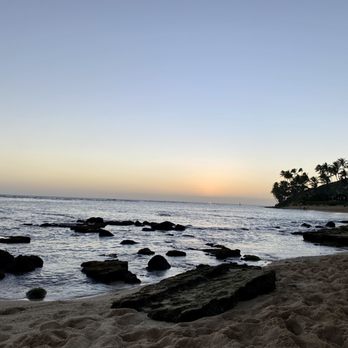 Cromwell's Beach - Beaches Near Me - Honolulu, Hawaii Cromwell's Beach - Beaches Near Me - Honolulu, Hawaii