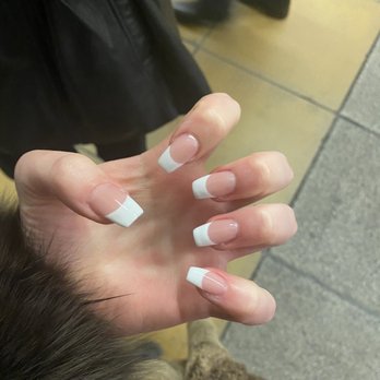 Modern Nails and Beauty - Nail Salons Near Me - London, XGL