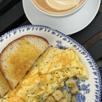 CommonWealth Coffeehouse & Bakery - Coffee & Tea Near Me - San Antonio, Texas CommonWealth Coffeehouse & Bakery - Coffee & Tea Near Me - San Antonio, Texas