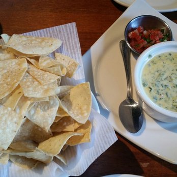 J. Alexander's - Spinach con queso appetizer - New American Near Me - San Antonio, Texas