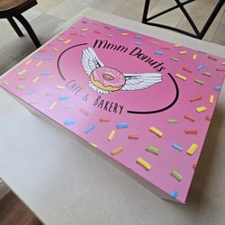 Mmm Donuts * Café & Bakery