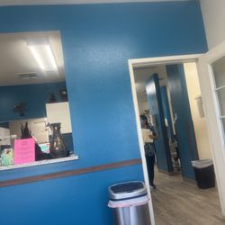 Canoga Park Dental - Inside counter
