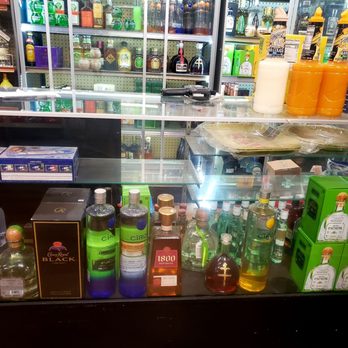 Byron Market - a variety of liquor bottles on display - Beer, Wine & Spirits Near Me - Tracy, California Byron Market - a variety of liquor bottles on display - Beer, Wine & Spirits Near Me - Tracy, California