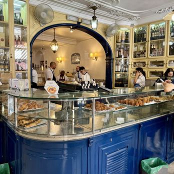 Pastéis de Belém - Bakeries Near Me - Lisbon, 11 Pastéis de Belém - Bakeries Near Me - Lisbon, 11