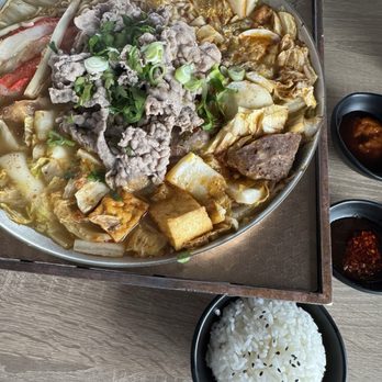 Tasty Pot - Taiwanese Supreme pot - Hot Pot Near Me - Aurora, Colorado Tasty Pot - Taiwanese Supreme pot - Hot Pot Near Me - Aurora, Colorado