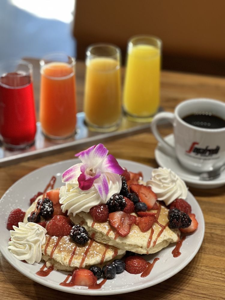 ERA PANCAKES & CAFE ARBOR VITAE Updated September 2024 19 Photos