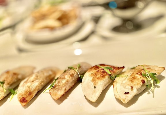 Eddie Merlot's by null