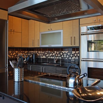 Featured Kitchen and Bath - Showrom Kitchen Display - Kitchen & Bath Near Me - Mill Creek, Washington Featured Kitchen and Bath - Showrom Kitchen Display - Kitchen & Bath Near Me - Mill Creek, Washington