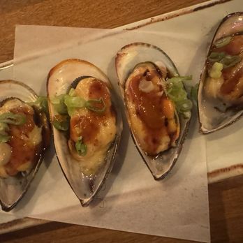 Sake2Me AYCE Sushi - Newport - GREEN MUSSEL (4 pcs) - Japanese Near Me - Tustin, California