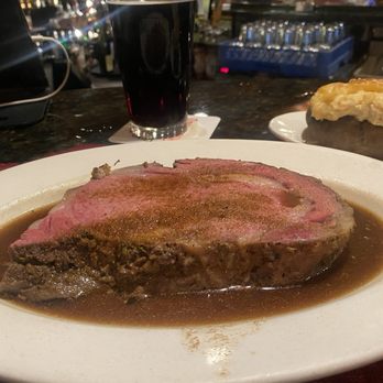 The Stonehouse - Prime Rib special. 10/10. Would get again. - American Near Me - Escanaba, Michigan