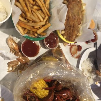 Shaking Crab - Cajun fries, soft shell crab, 1lb shrimp & 1lb crawfish with corn and sausage - Cajun/Creole Near Me - Daly City, California Shaking Crab - Cajun fries, soft shell crab, 1lb shrimp & 1lb crawfish with corn and sausage - Cajun/Creole Near Me - Daly City, California