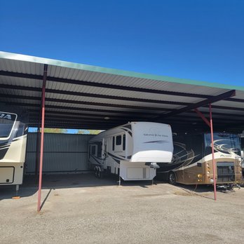 Tyler Oaks RV Resort - Tyler Oaks RV storage with power. - RV Parks Near Me - Tyler, Texas Tyler Oaks RV Resort - Tyler Oaks RV storage with power. - RV Parks Near Me - Tyler, Texas