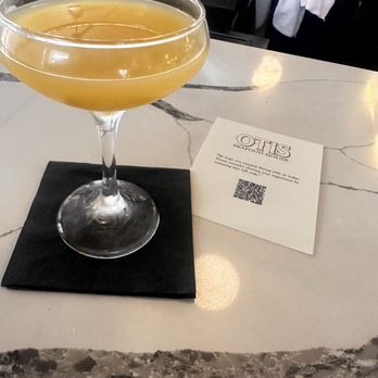 Otis Seafood House - Wine Bars Near Me - New Orleans, Louisiana Otis Seafood House - Wine Bars Near Me - New Orleans, Louisiana