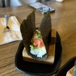 Spicy tuna hand roll Spicy tuna hand roll