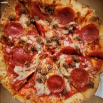 Pizza Artista - Pizza Near Me - Baton Rouge, Louisiana