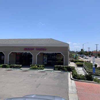 Sunset Market - Sunset and Moss - Beer, Wine & Spirits Near Me - Chula Vista, California