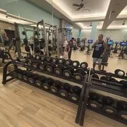 Teaching my daughter how to do a tricep extension