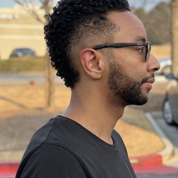 Curltopia - Hair Salons Near Me - Smyrna, Georgia