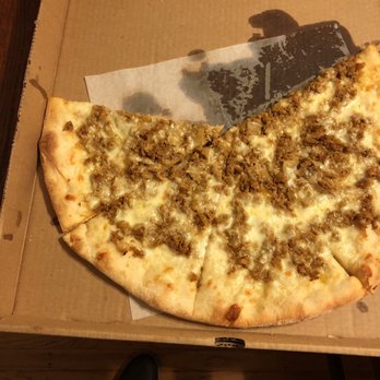 Lovecchio's Pizza - Pizza Near Me - Bryn Mawr, Pennsylvania Lovecchio's Pizza - Pizza Near Me - Bryn Mawr, Pennsylvania