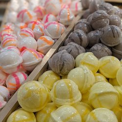 Buff City Soap- Clarence - Bath Bombs