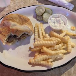 State Line Bar & Grill - Mushroom & Swiss with fries
