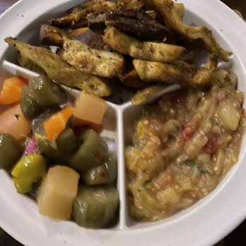 Al Bawadi Grill - free appetizer - Mediterranean Near Me - Bridgeview, Illinois Al Bawadi Grill - free appetizer - Mediterranean Near Me - Bridgeview, Illinois