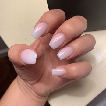 Jennie's Nails - Ombré nails! - Nail Salons Near Me - San Bruno, California