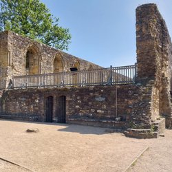 Battle Abbey & Battlefield - Abbey Ruins