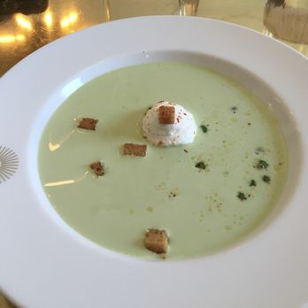 Ore - Ducasse au Château de Versailles - Broccoli veloute - French Near Me - Versailles, 78 Ore - Ducasse au Château de Versailles - Broccoli veloute - French Near Me - Versailles, 78
