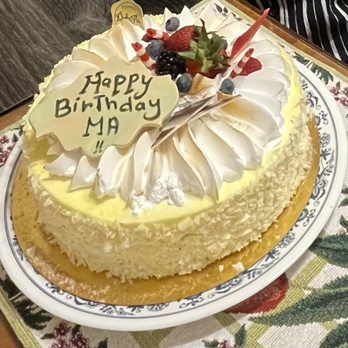 Dolci Piu - Custom Cakes Near Me - Saint-Laurent, Quebec