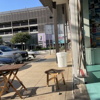 Mamaka Bowls - Swing chair - Juice Bars & Smoothies Near Me - Fort Worth, Texas Mamaka Bowls - Swing chair - Juice Bars & Smoothies Near Me - Fort Worth, Texas
